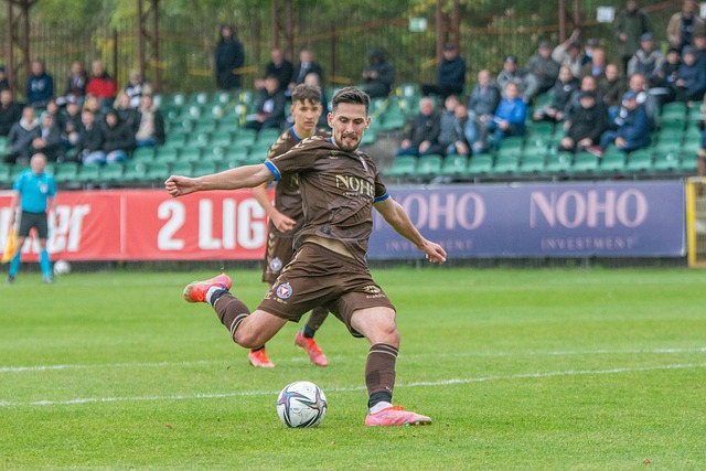 韩媒曝申裕斌总决赛将复出：膝伤未愈为世排带伤鏖战 盼冲击新纪录